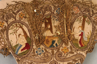 C17th glove cuff detail : From the twilight talk on "Historical Gloves Status and Splendour in the 1600s" at the Museum [Photo courtesy of the Bath Fashion Museum ]